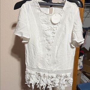 En Crème White Lace Trim Blouse